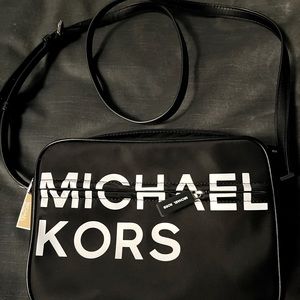 Michael Kors Crossbody Sport Bag